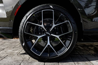 2026 Aston Martin DBX 707