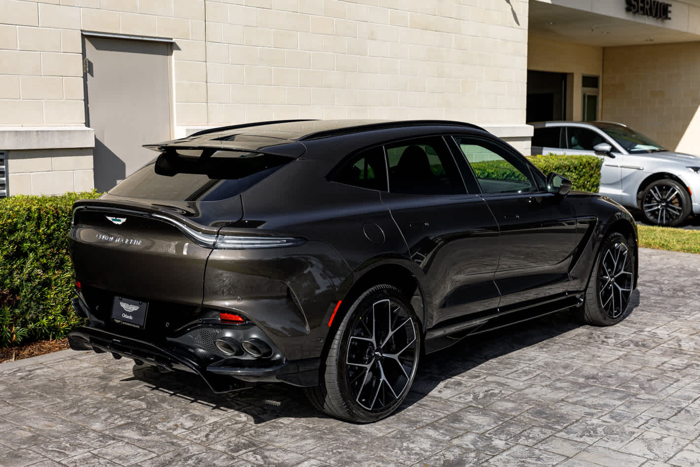 2026 Aston Martin DBX 707