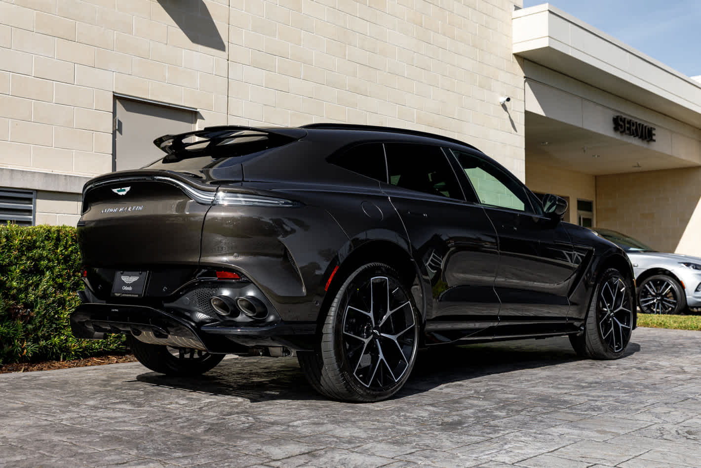 2026 Aston Martin DBX 707