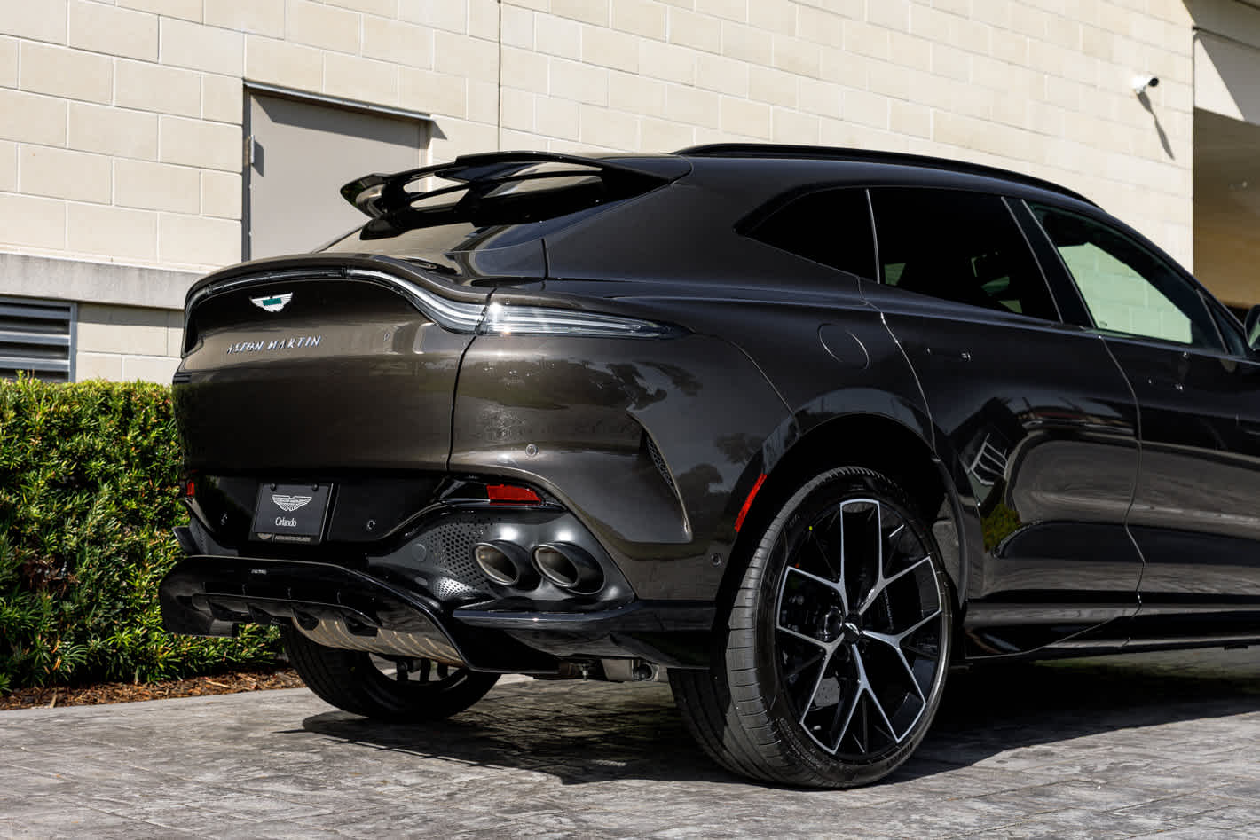 2026 Aston Martin DBX 707