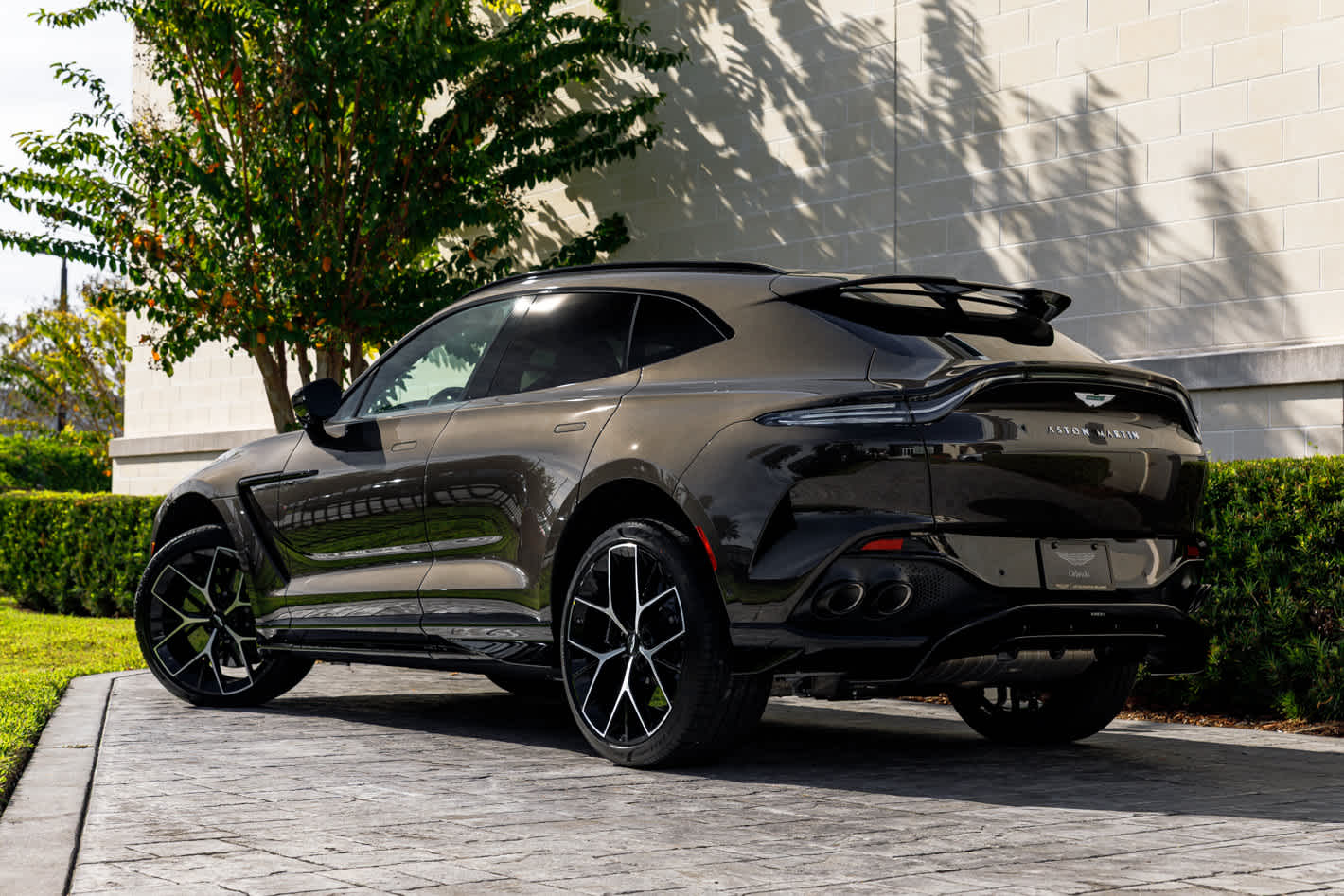 2026 Aston Martin DBX 707