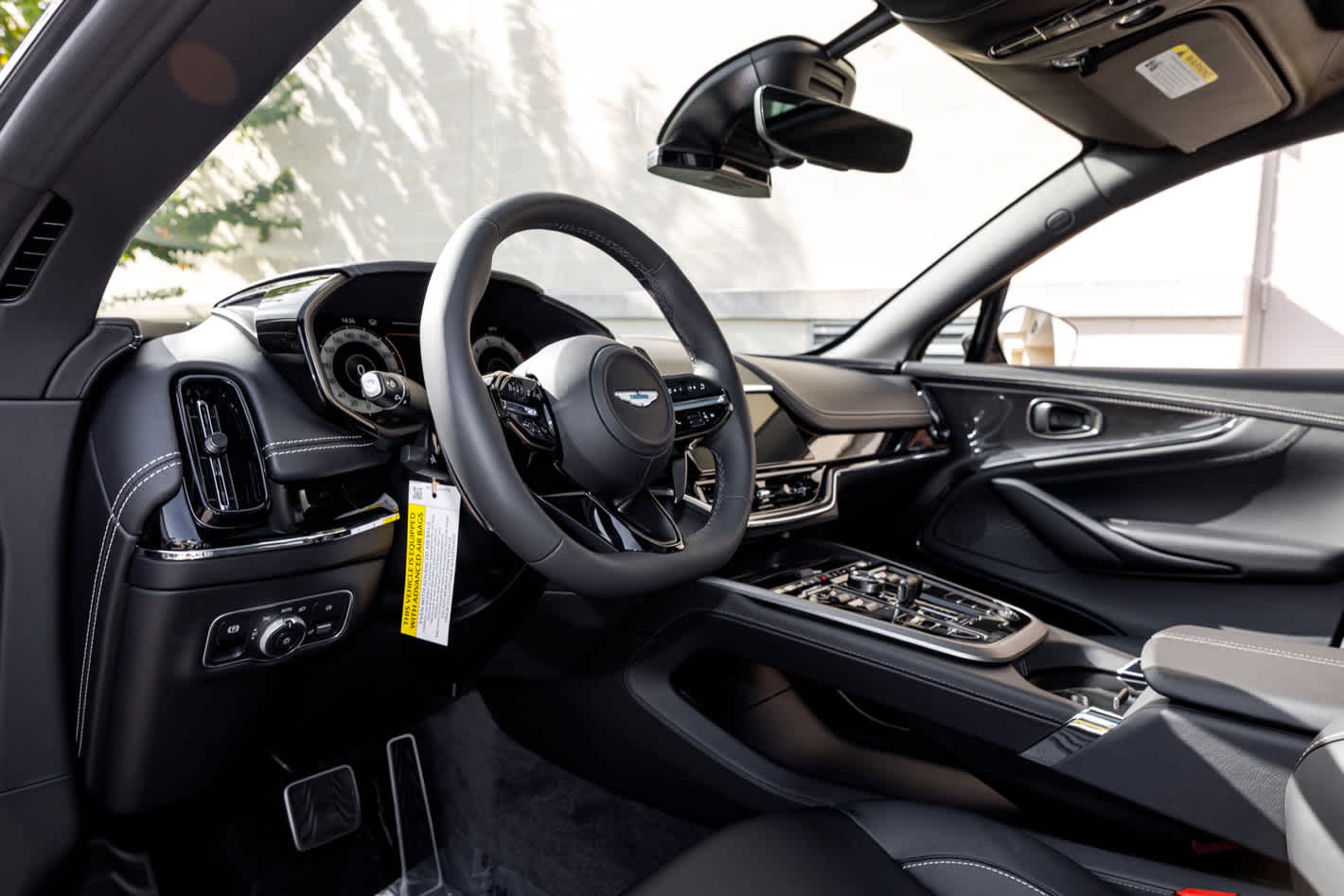 2026 Aston Martin DBX 707