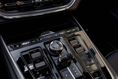 2026 Aston Martin DBX 707