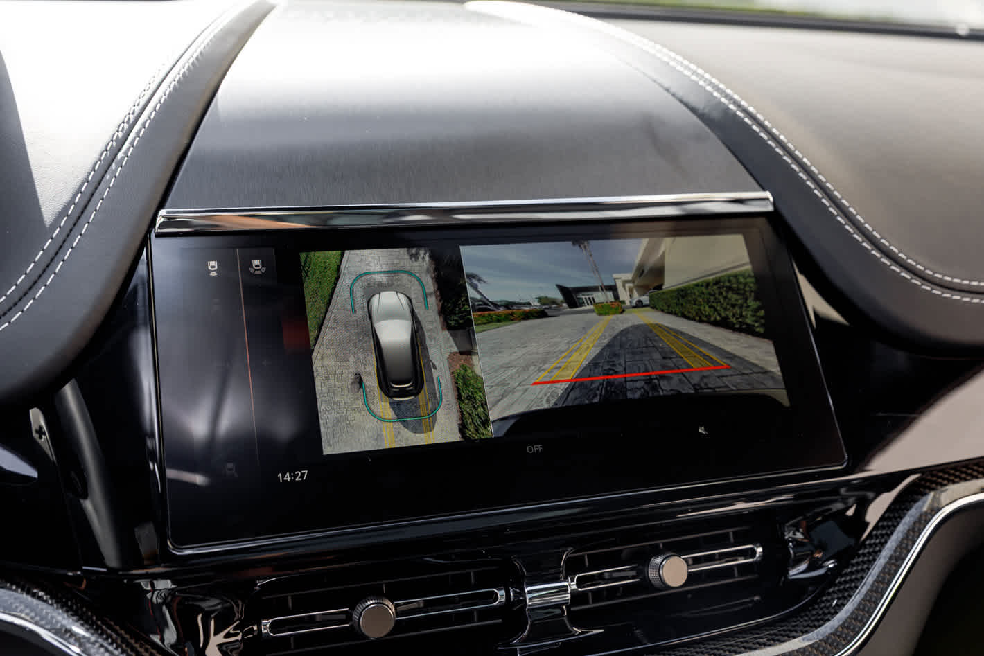 2026 Aston Martin DBX 707