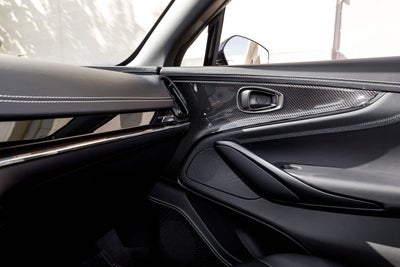 2026 Aston Martin DBX 707