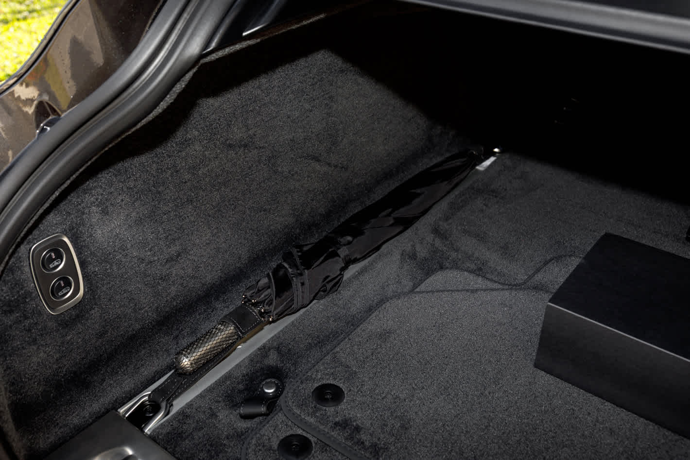 2026 Aston Martin DBX 707