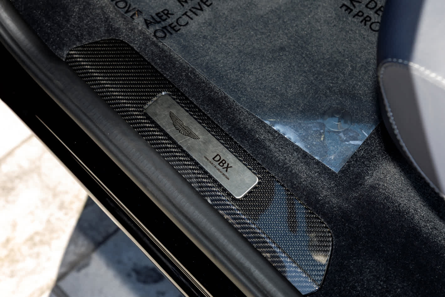 2025 Aston Martin DBX 707