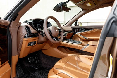 2025 Aston Martin DBX 707