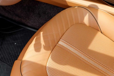 2025 Aston Martin DBX 707