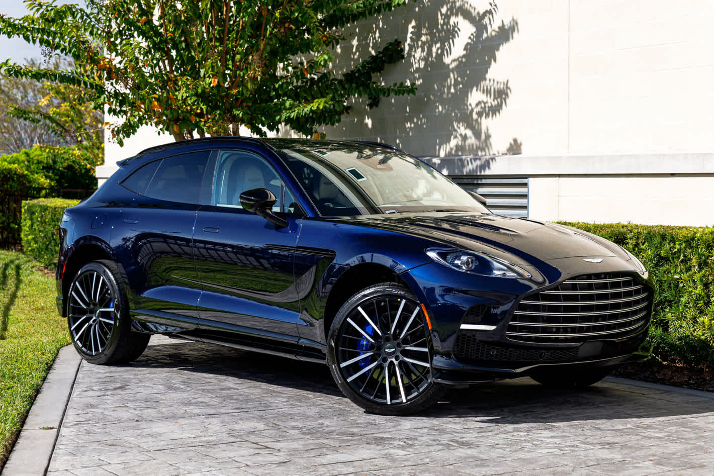 2026 Aston Martin DBX 707