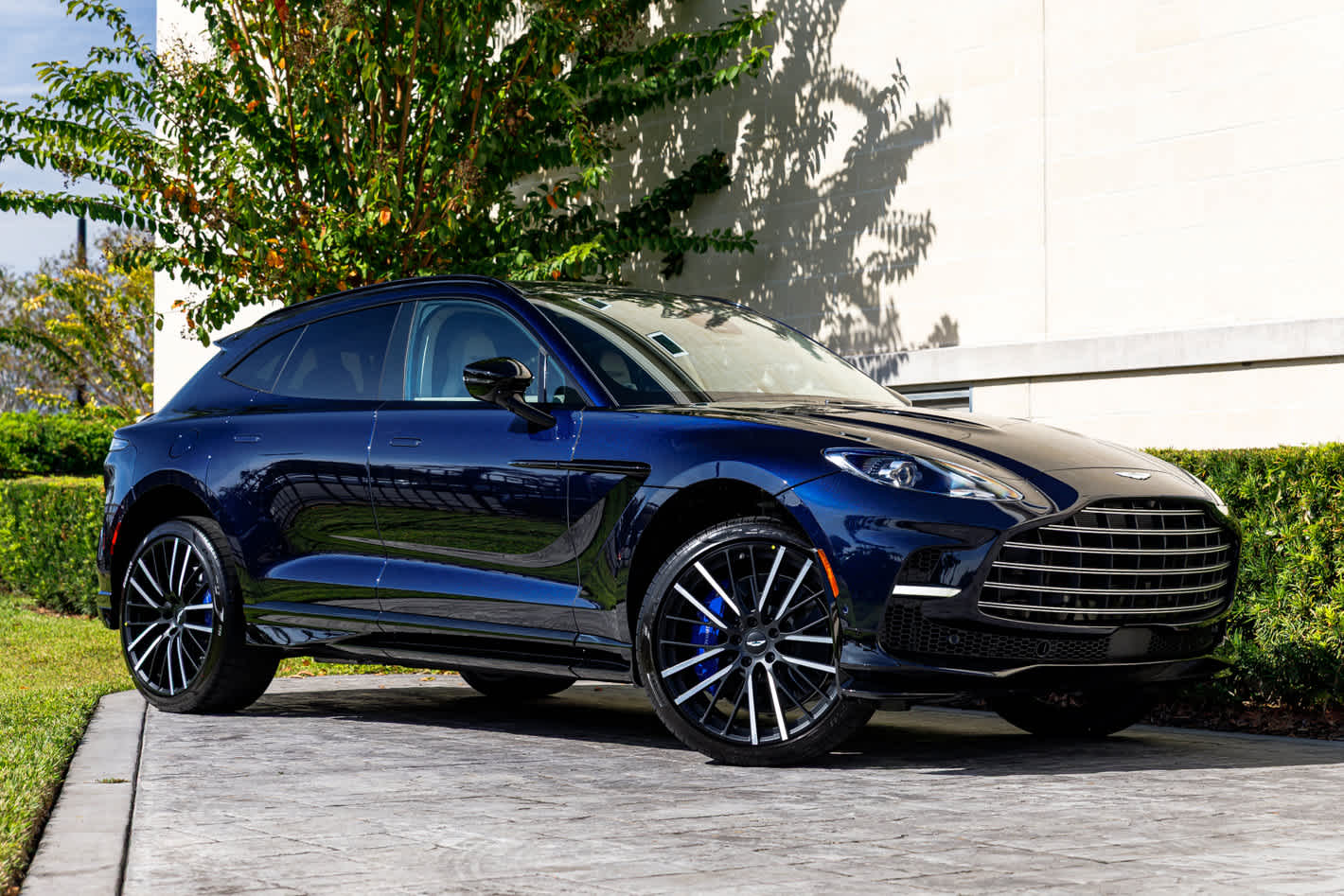 2026 Aston Martin DBX 707