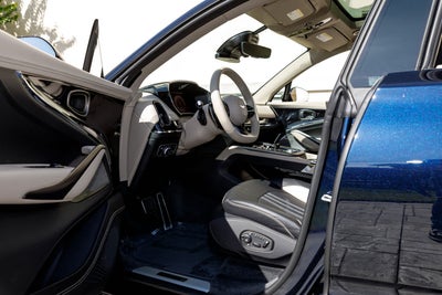 2026 Aston Martin DBX 707