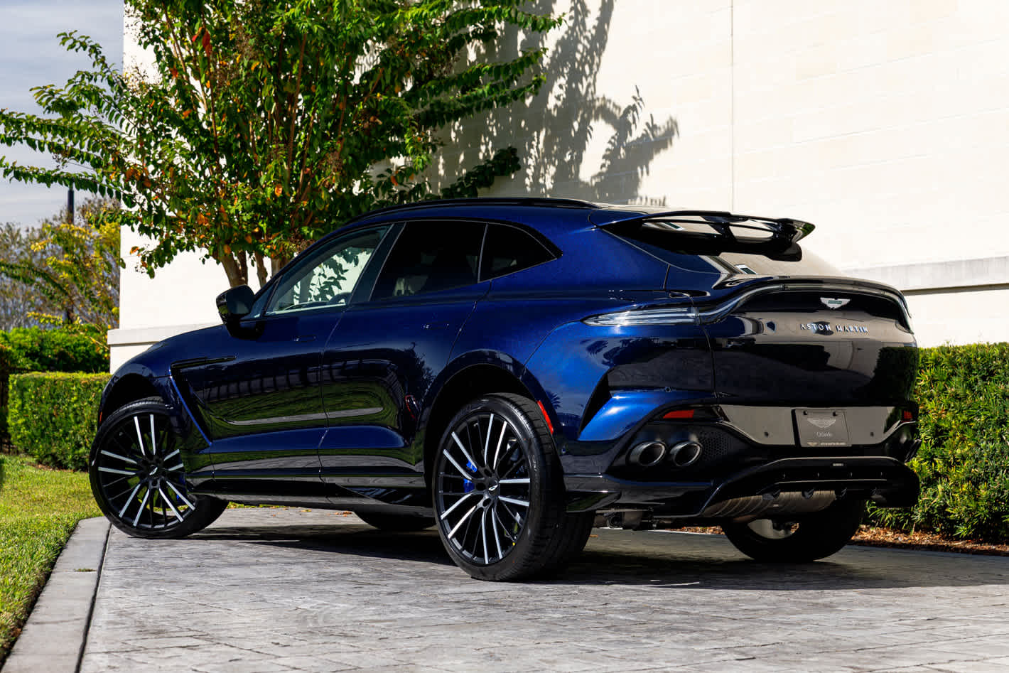 2026 Aston Martin DBX 707