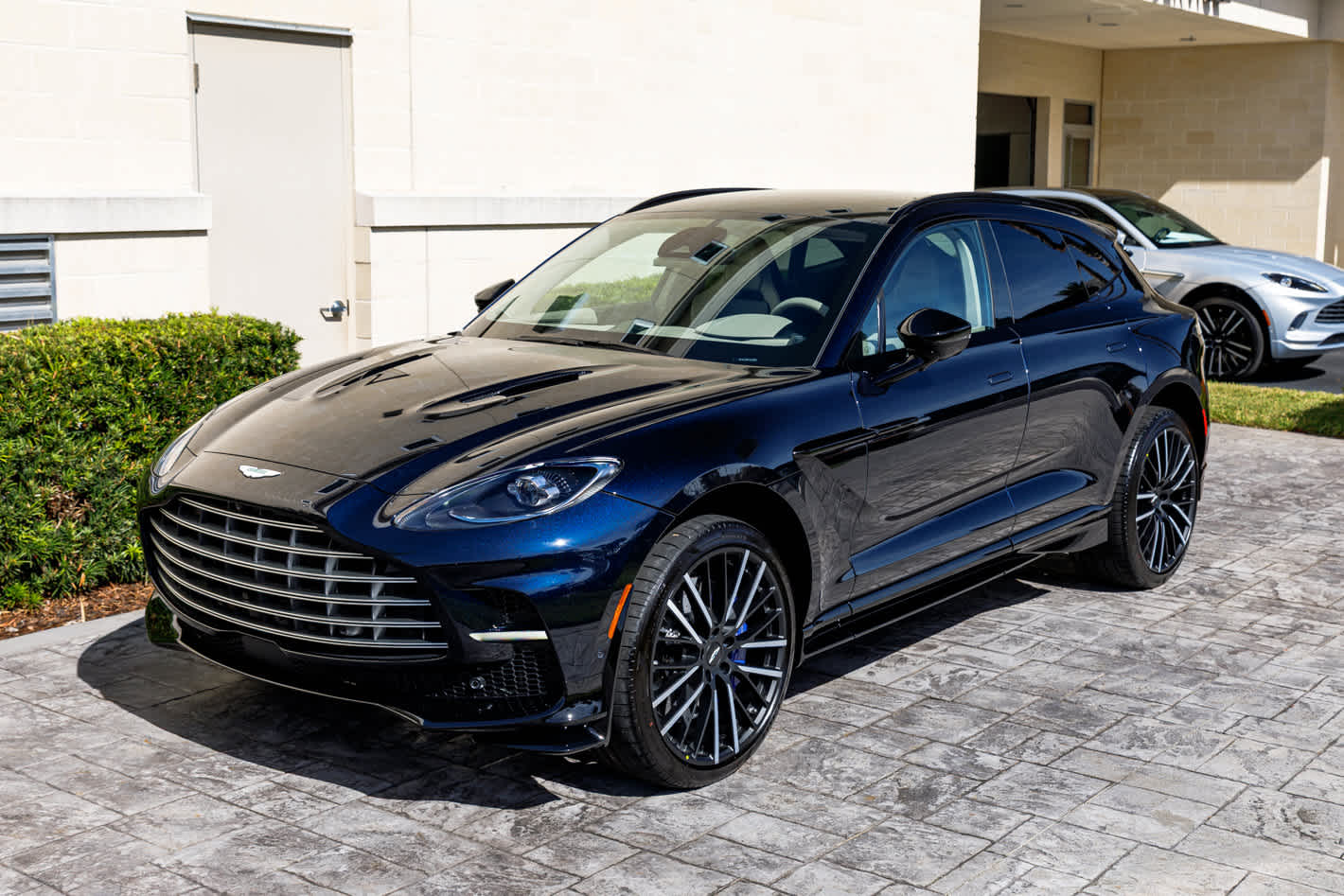 2026 Aston Martin DBX 707