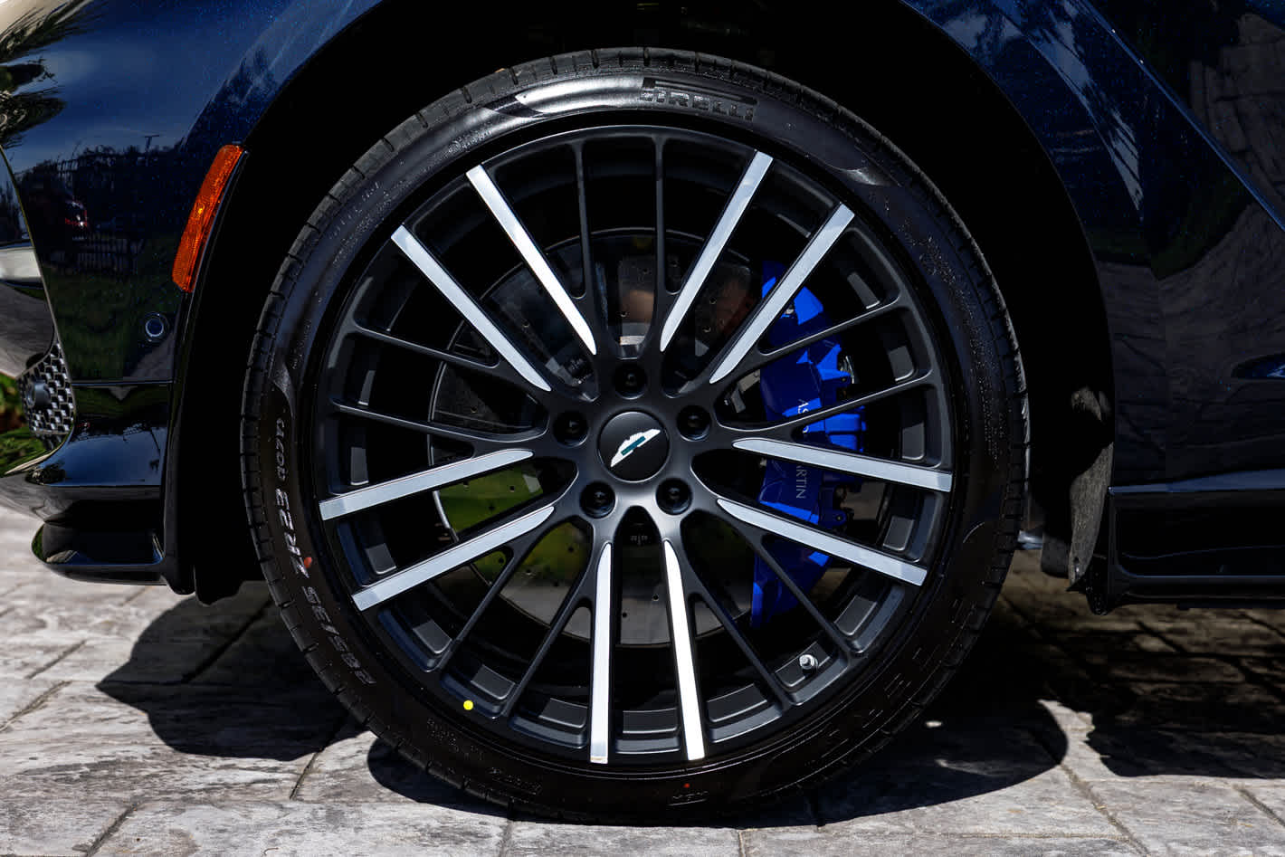 2026 Aston Martin DBX 707