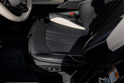 2026 Aston Martin DBX 707