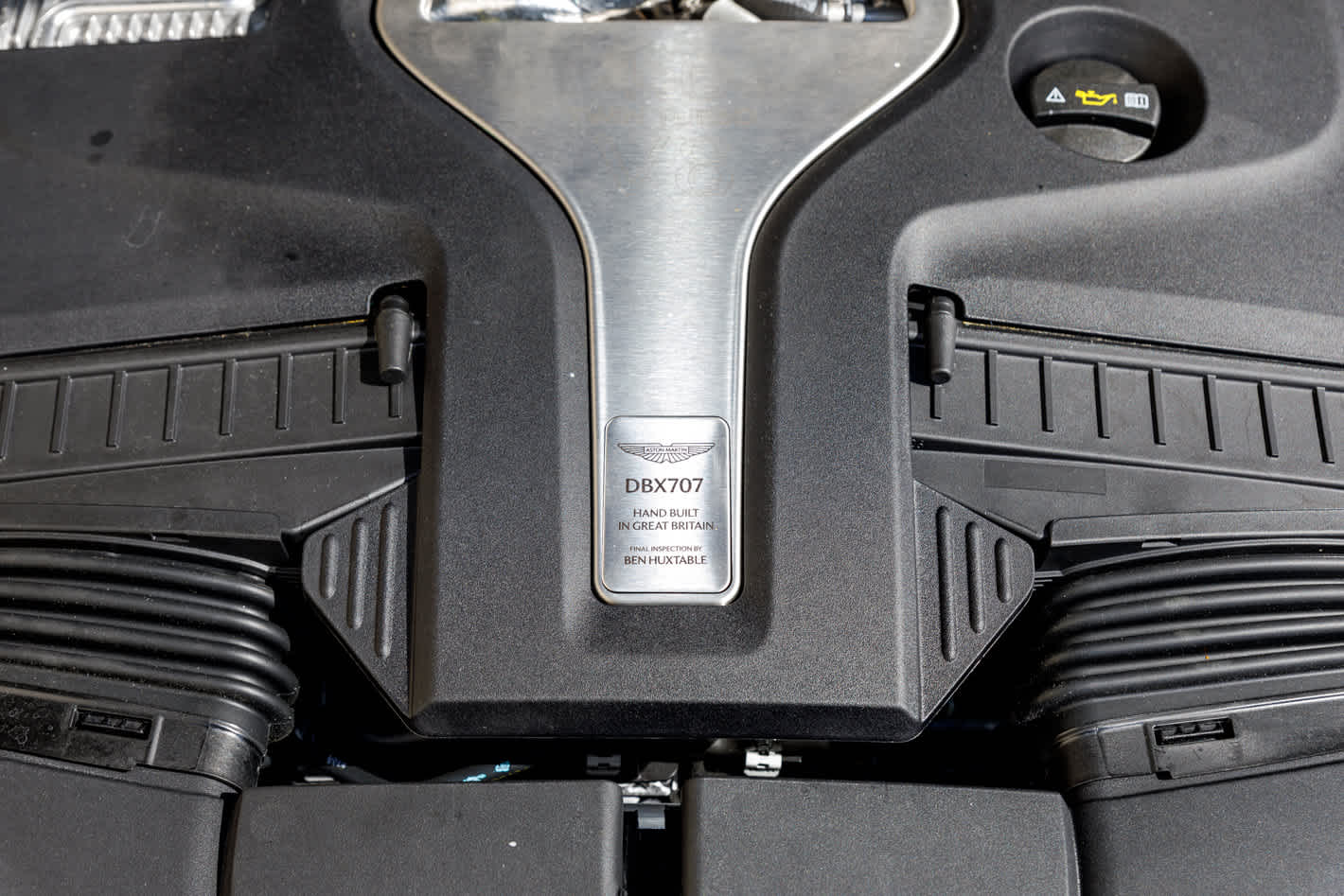 2026 Aston Martin DBX 707