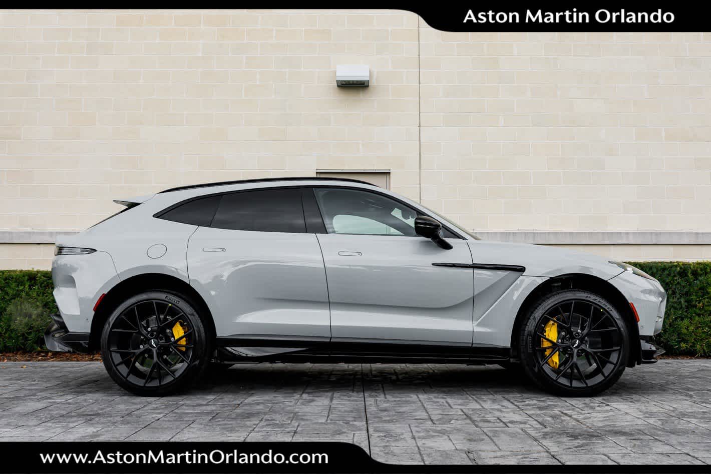 2026 Aston Martin DBX 707