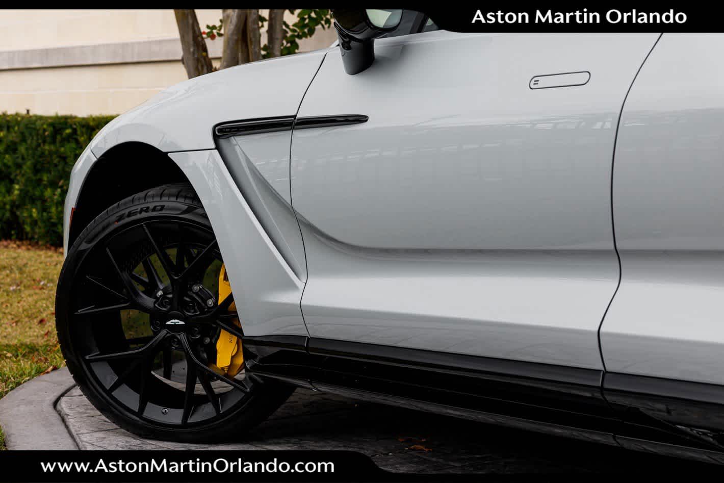 2026 Aston Martin DBX 707