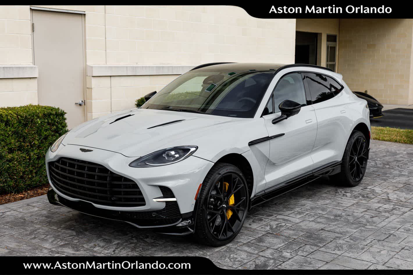 2026 Aston Martin DBX 707