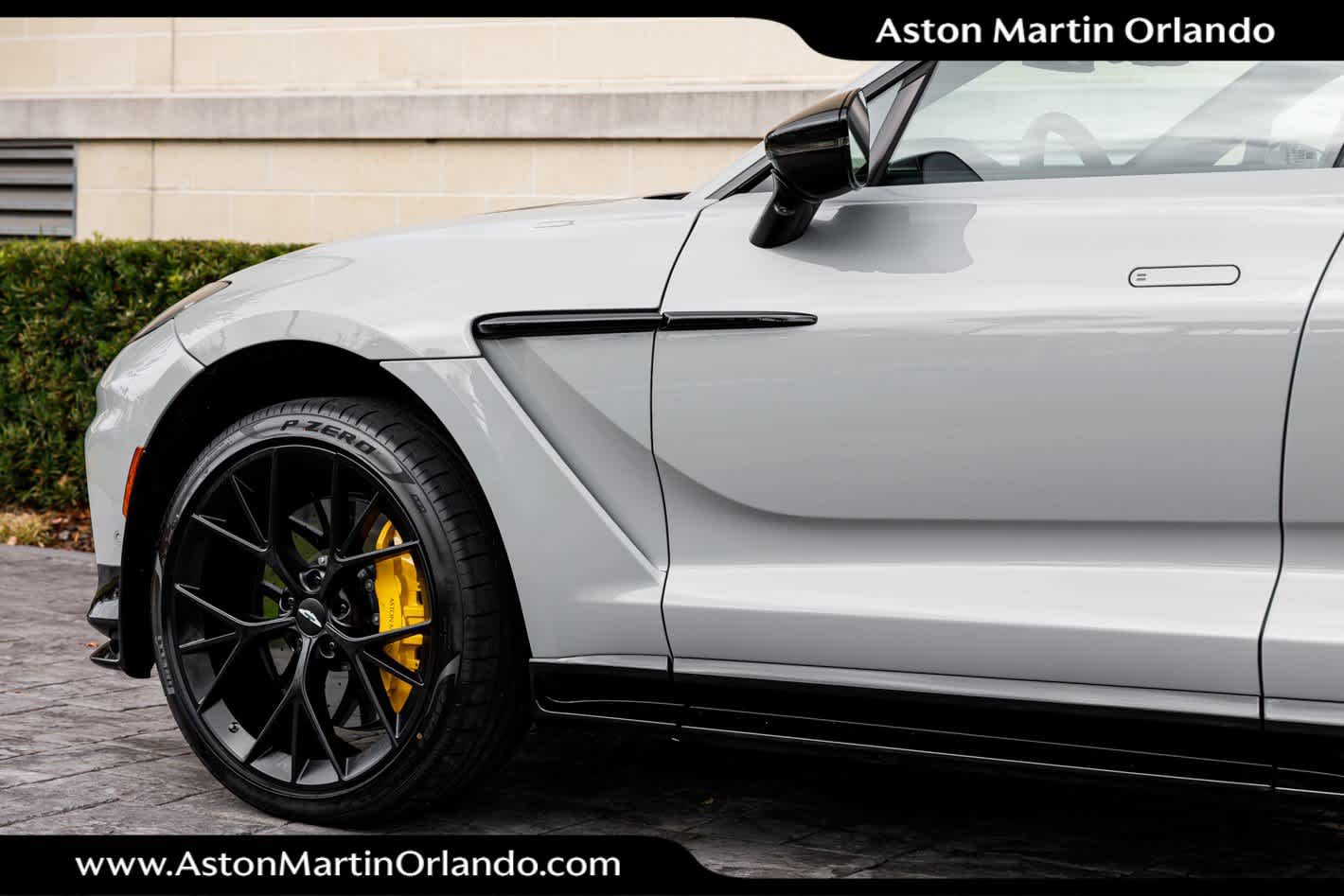 2026 Aston Martin DBX 707