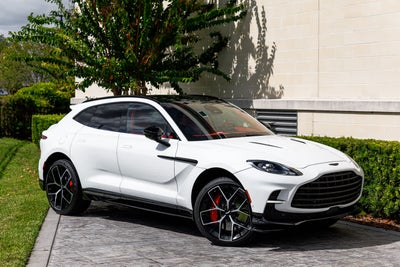 2025 Aston Martin DBX 707
