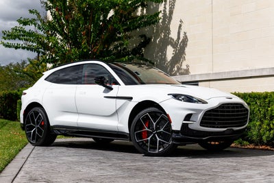 2025 Aston Martin DBX 707
