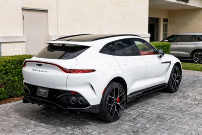 2025 Aston Martin DBX 707