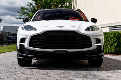 2025 Aston Martin DBX 707