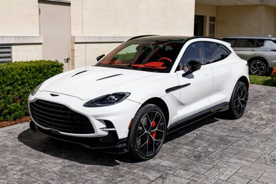 2025 Aston Martin DBX 707
