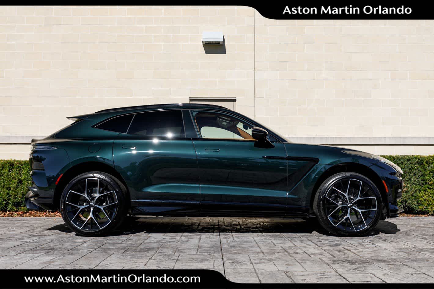2026 Aston Martin DBX 707