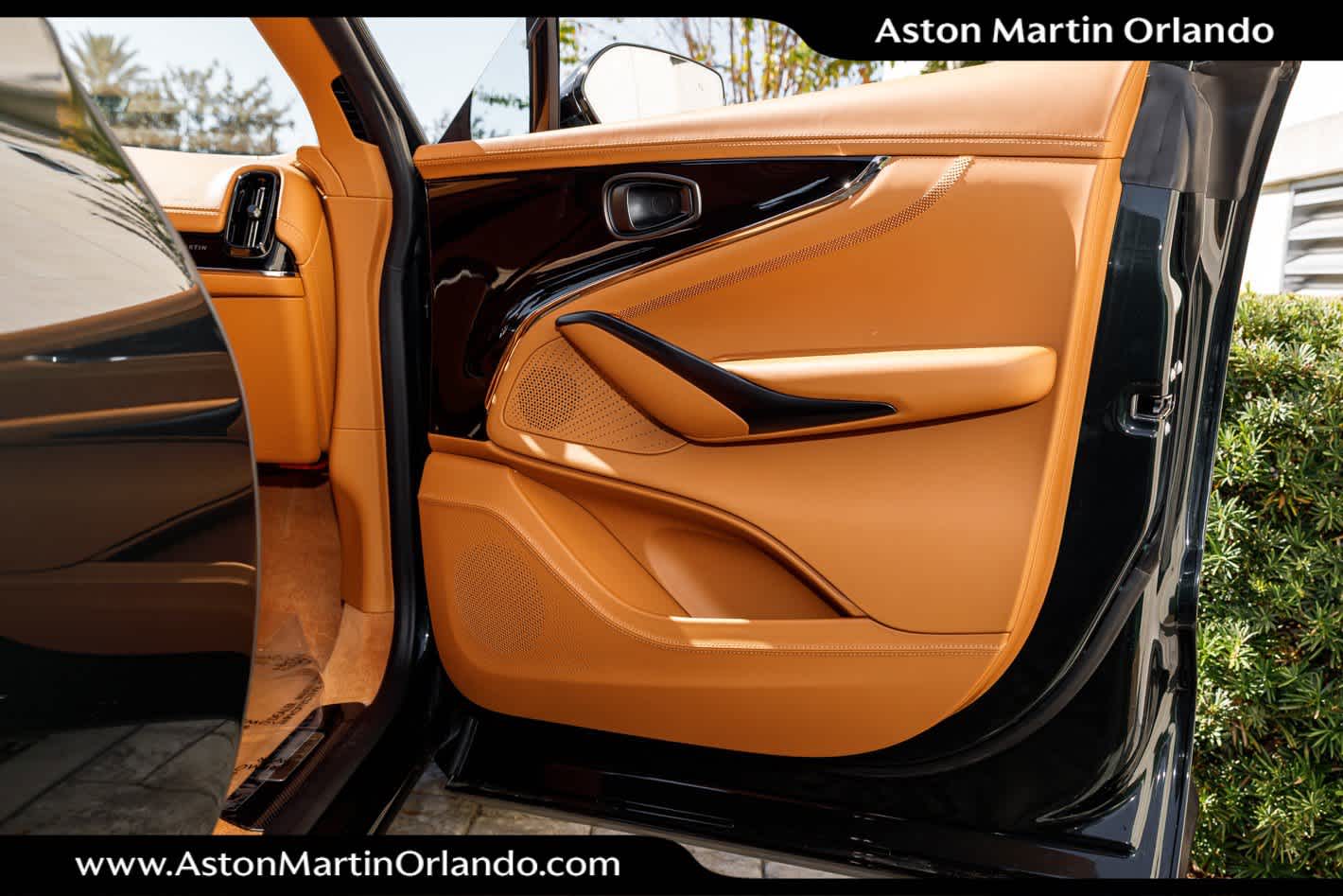 2026 Aston Martin DBX 707