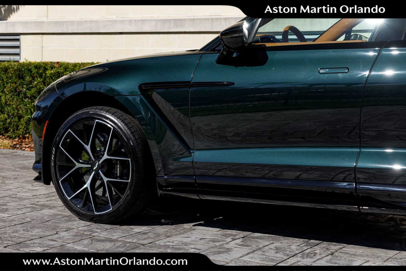 2026 Aston Martin DBX 707