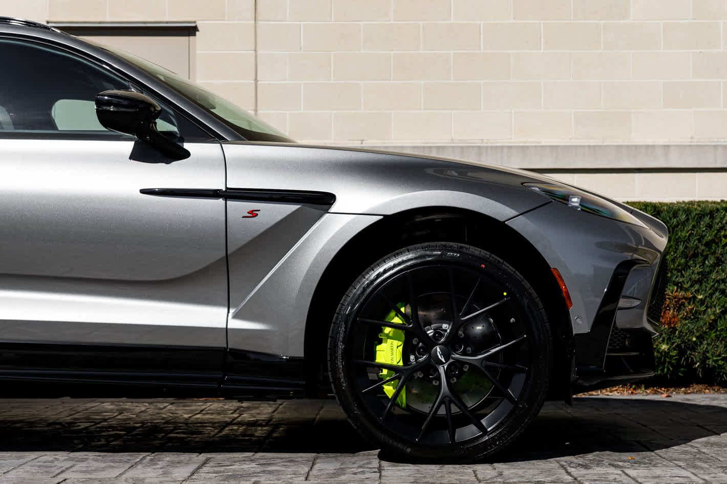 2026 Aston Martin DBX S