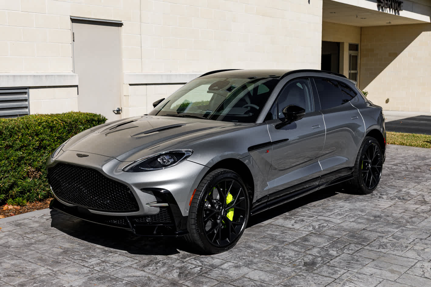 2026 Aston Martin DBX S