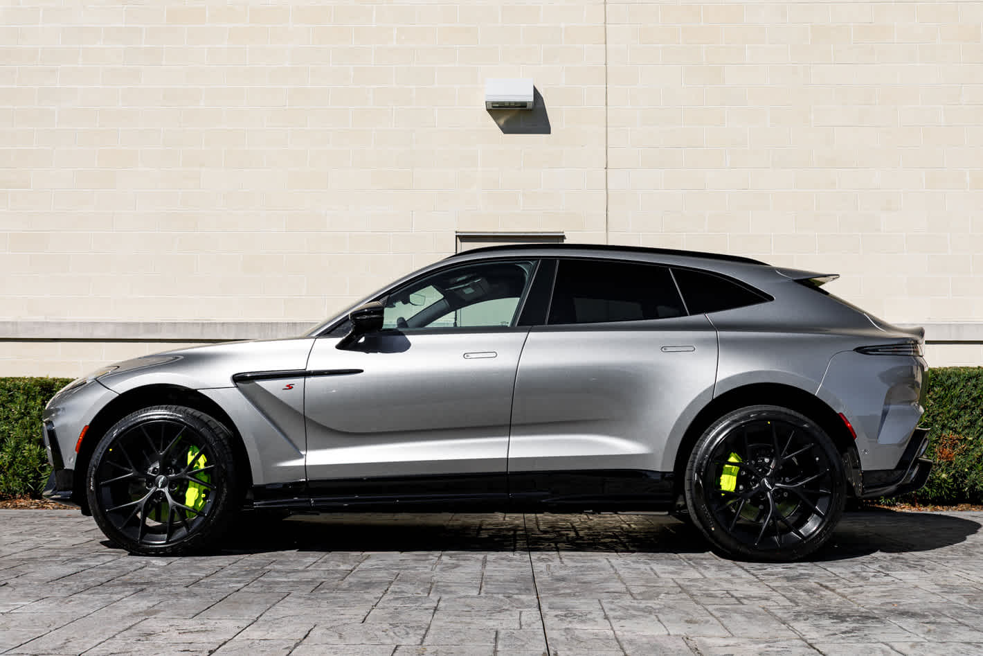 2026 Aston Martin DBX S