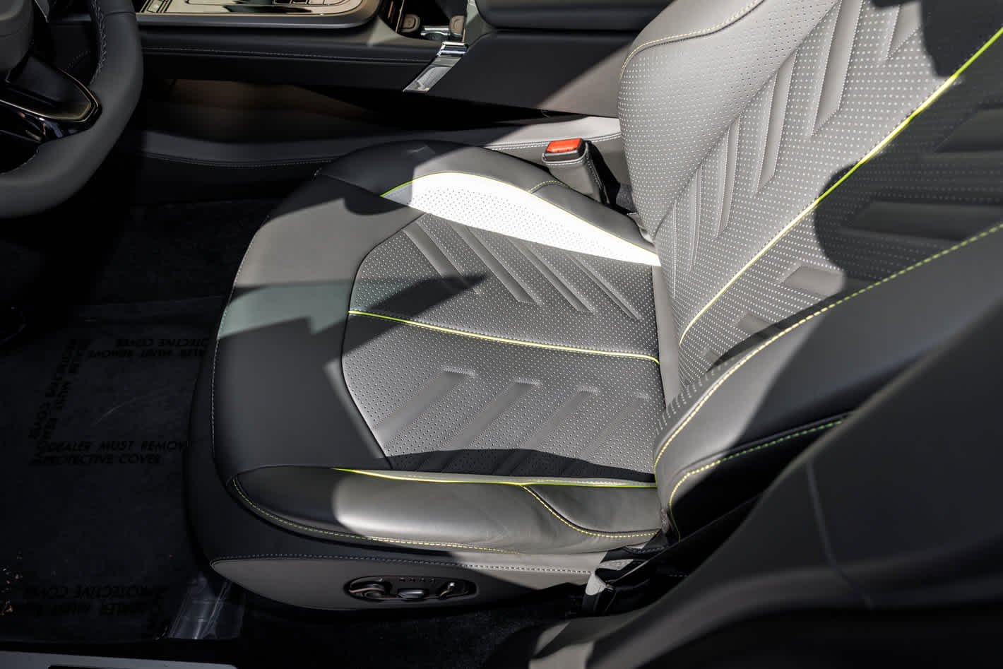 2026 Aston Martin DBX S