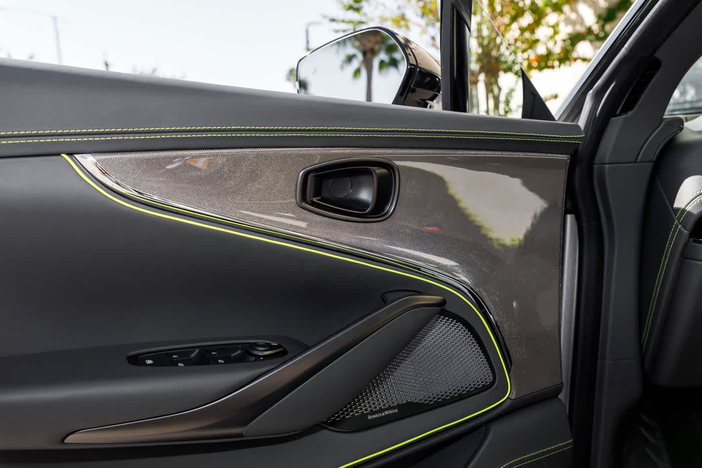 2026 Aston Martin DBX S