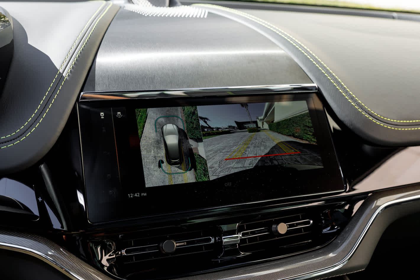 2026 Aston Martin DBX S