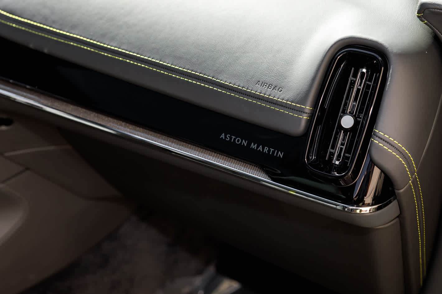 2026 Aston Martin DBX S