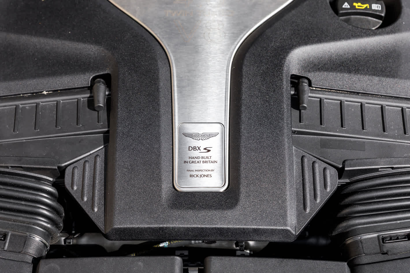2026 Aston Martin DBX S