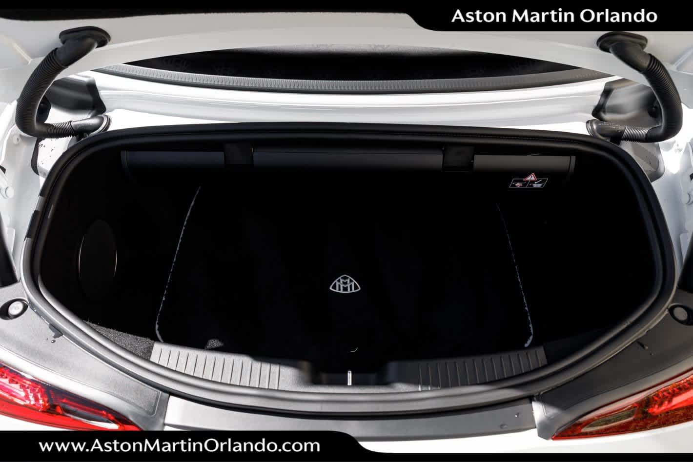 2026 Mercedes-Benz Maybach SL 680 Maybach SL 680 Monogram Series