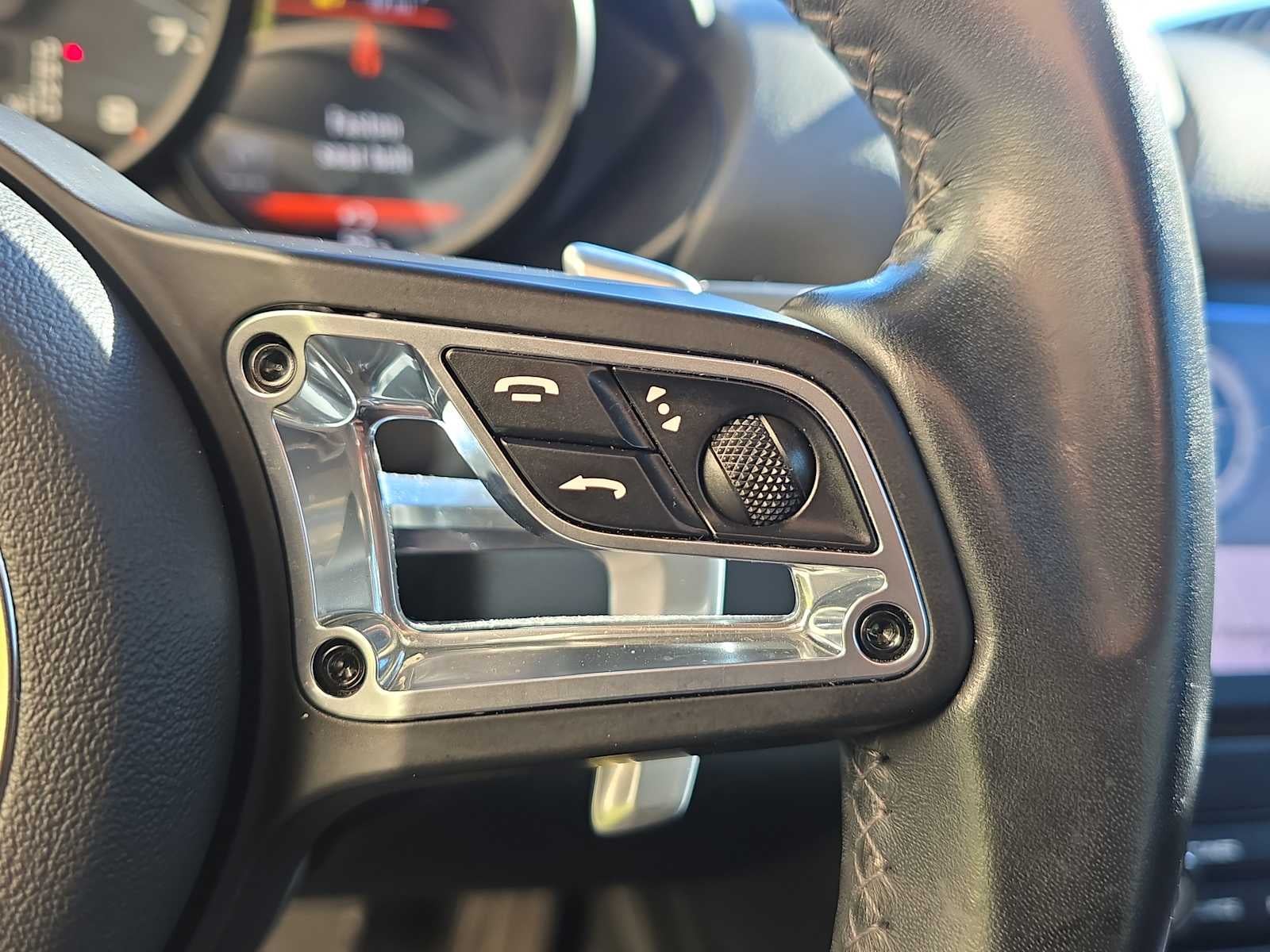 2019 Porsche 718 Cayman Base