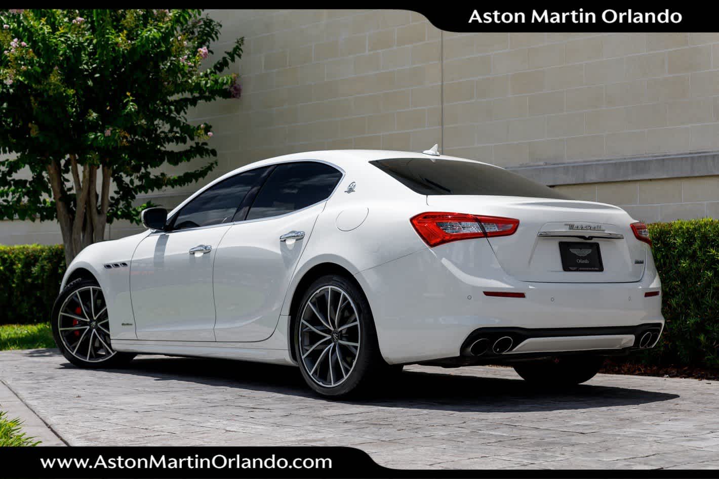 2020 Maserati Ghibli GranLusso