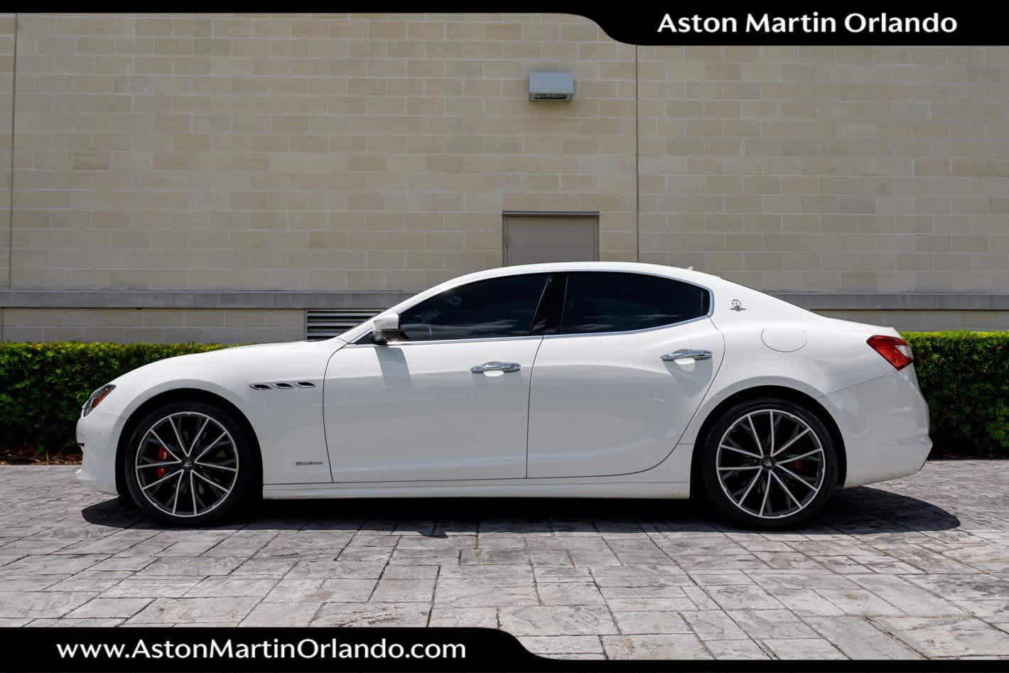 2020 Maserati Ghibli GranLusso