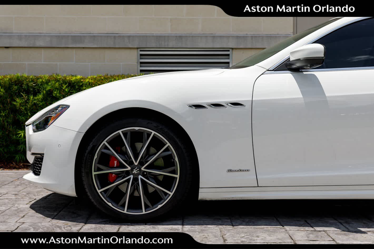 2020 Maserati Ghibli GranLusso
