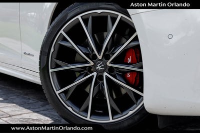 2020 Maserati Ghibli GranLusso