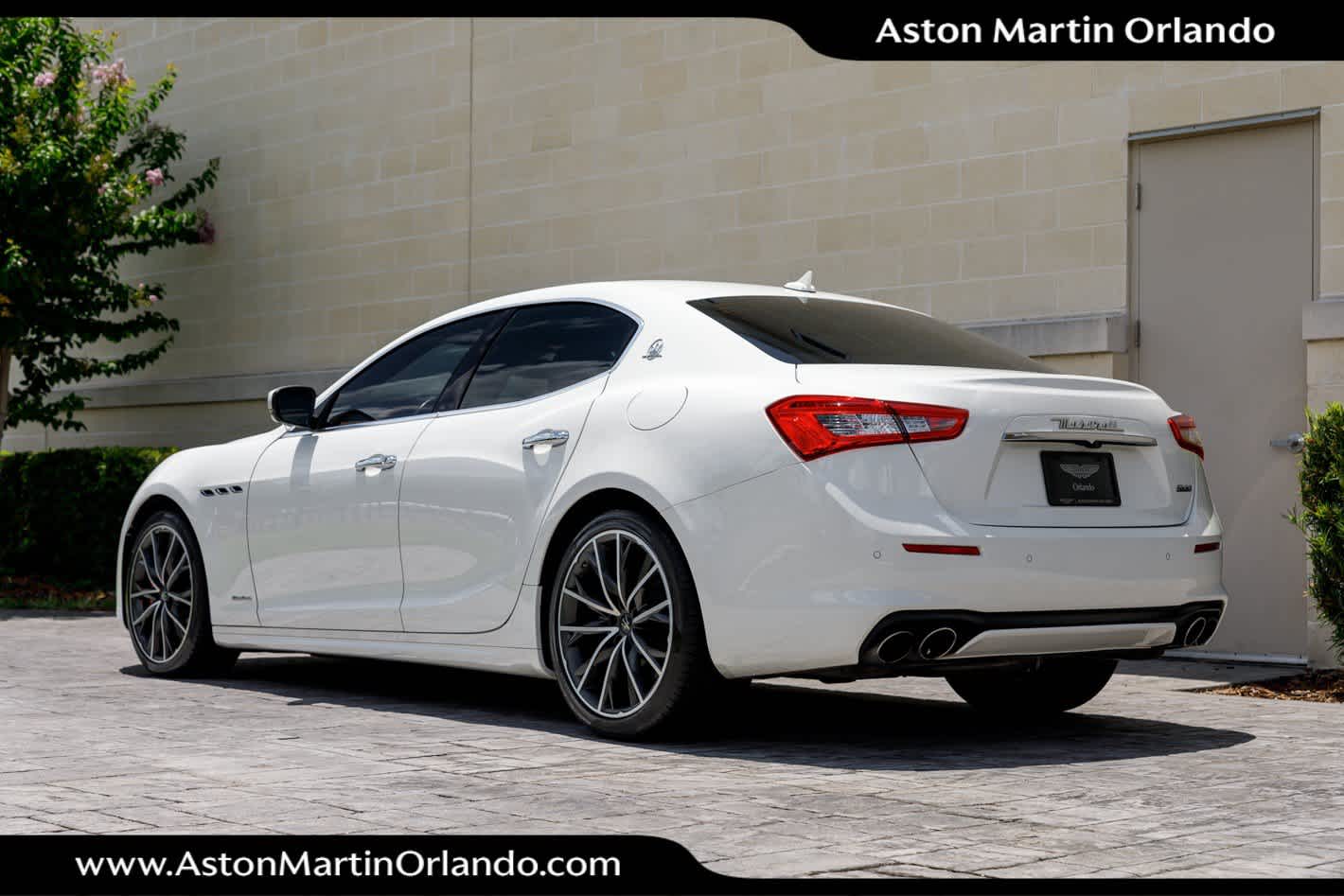 2020 Maserati Ghibli GranLusso
