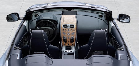2017 Aston Martin DB9 GT