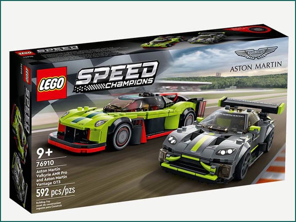 ASTON MARTIN LEGO COLLECTORS ITEM